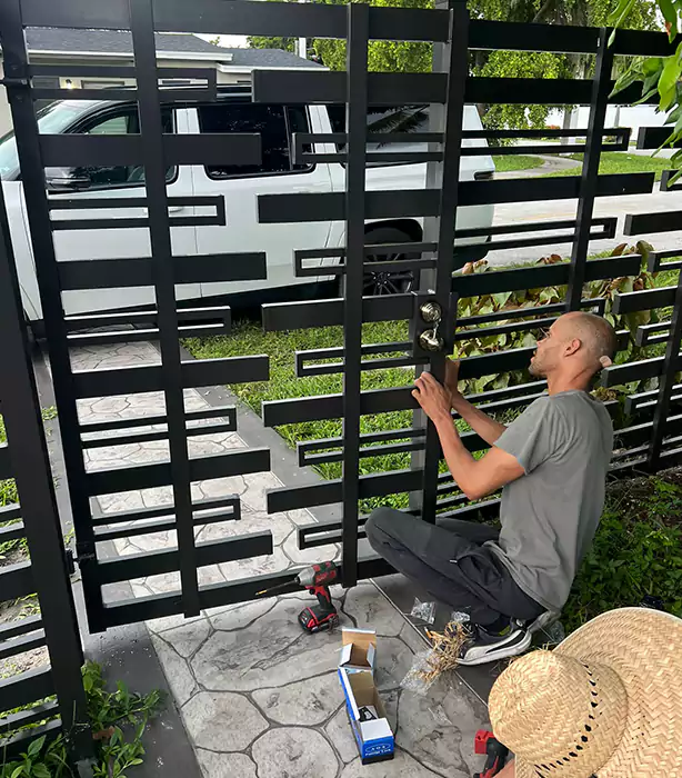 Driveway Gate Repair in Dania Beach, FL