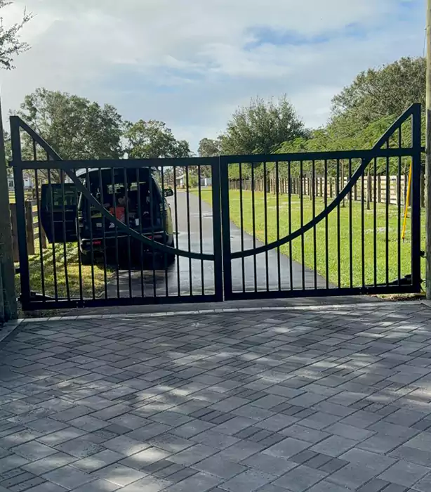 Swing Gate Repair in Dania Beach, FL